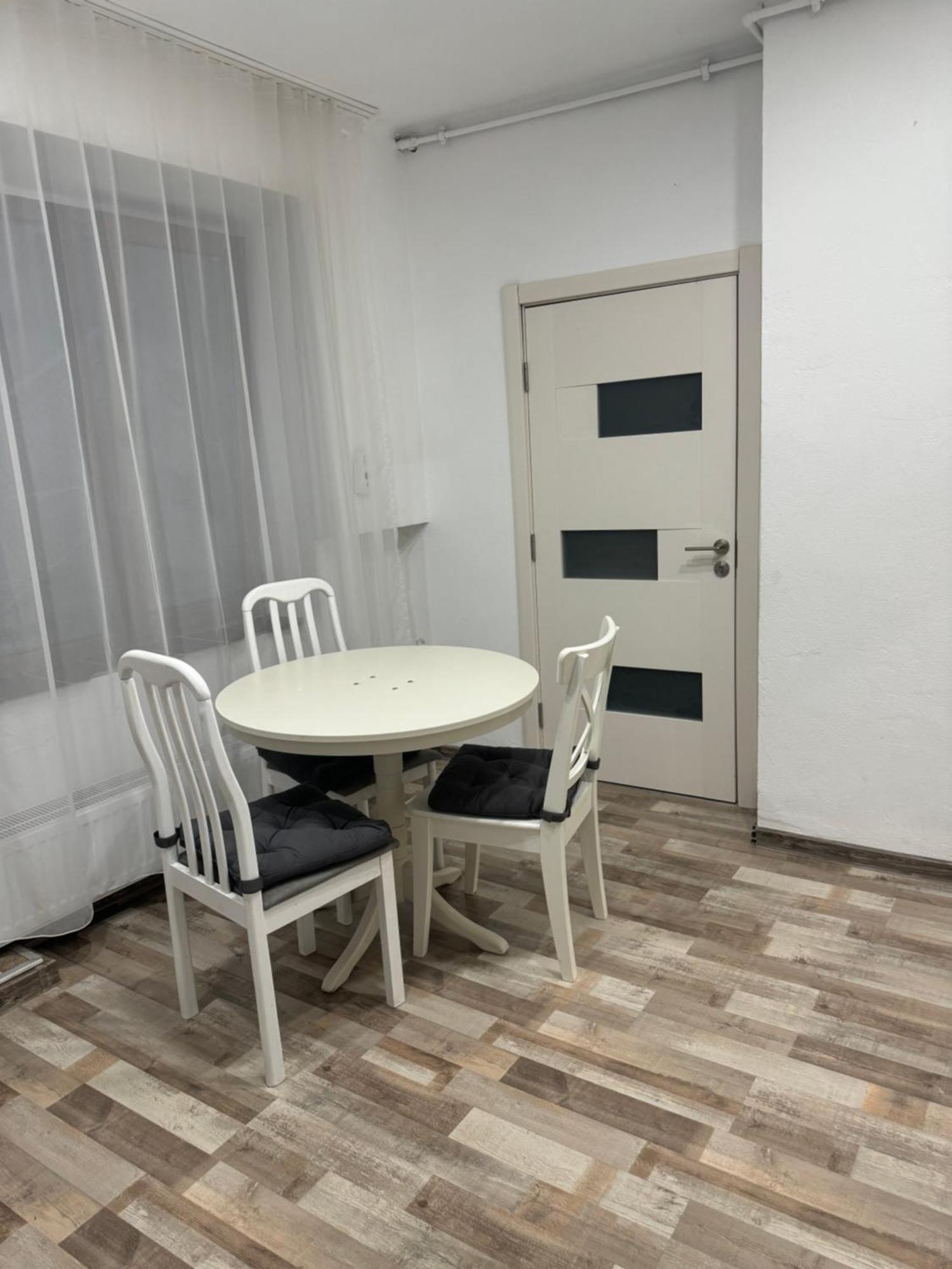 Apartament Diaconu Coresi Apartment Brasov Ngoại thất bức ảnh